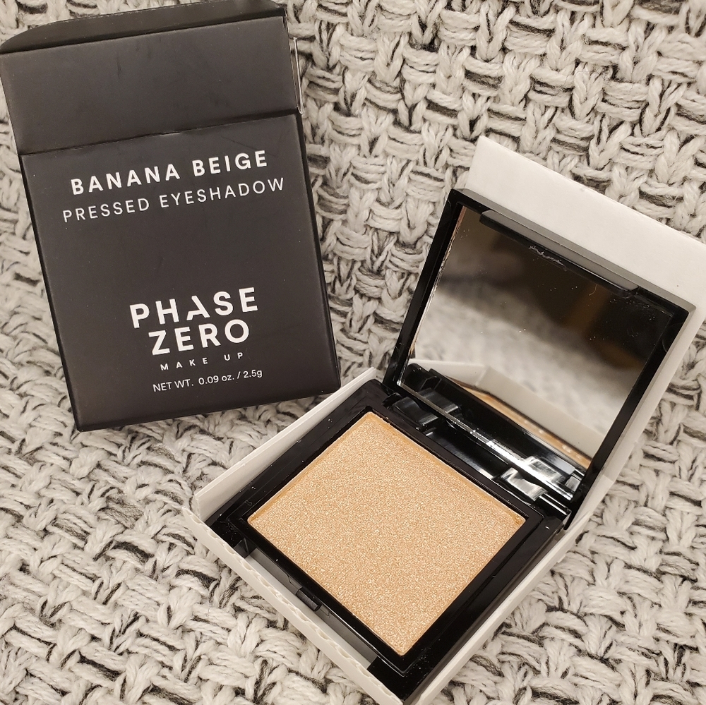 5/$25 🆕️PHAZE ZERO PRESSED EYESHADOW Banana Beige